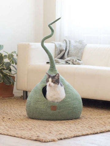 Deluxe Handcrafted Felt Cat Cave With Tail - Spacious & Stylish Beige Tethys