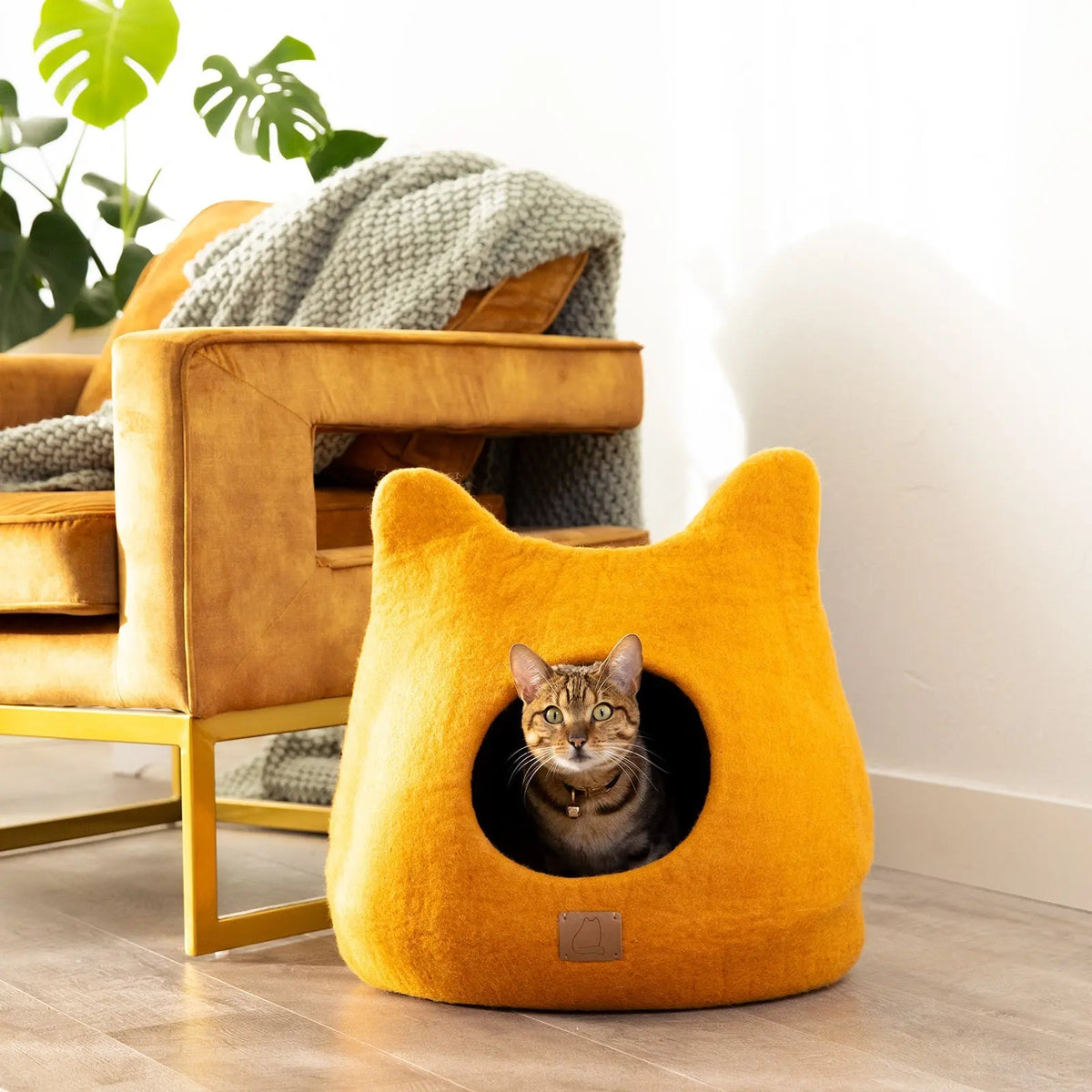 Whimsical Cat Ear Cave Bed - Felted Wool Hideout for Playful Kitties - Beige Tethys