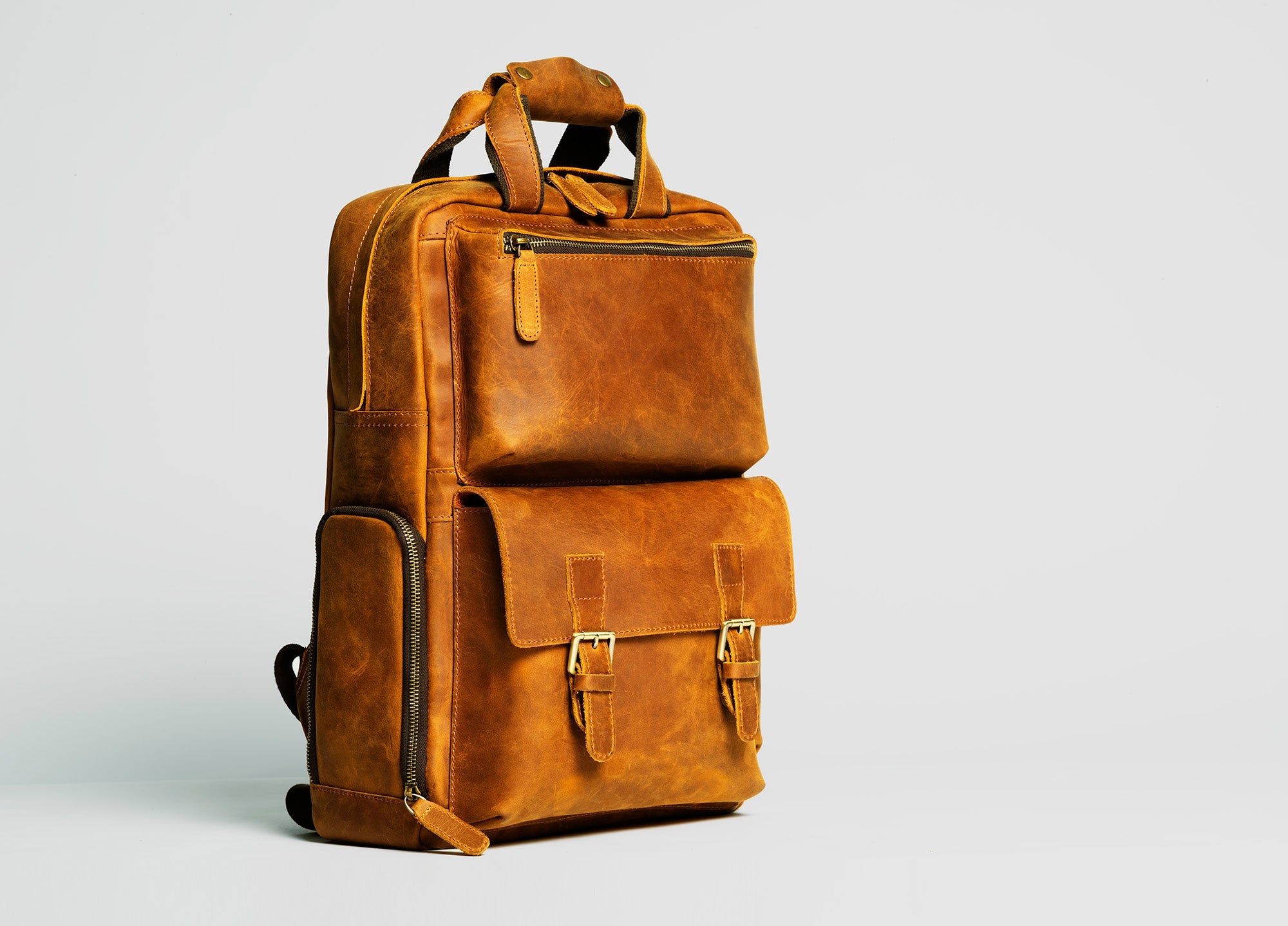 The MANN Bag | Large Capacity Leather Camera Backpack Jade Gaia