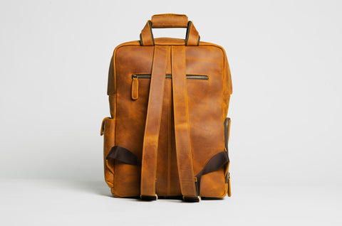 The MANN Bag | Large Capacity Leather Camera Backpack Jade Gaia