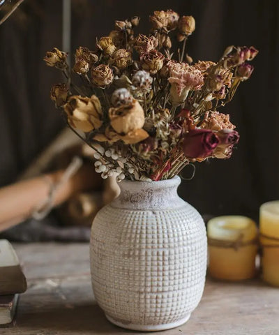 White Textured Porcelain Ceramic Jar Vase Sangria Uranus